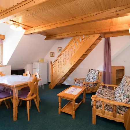 Apartmaji Hodnik Stara Fuzina