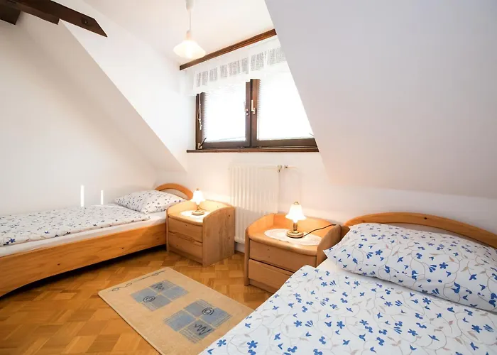 Apartmaji Hodnik Stara Fuzina Lejlighed *