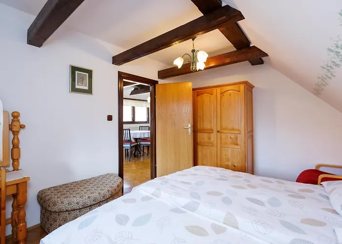 아파트 Apartmaji Hodnik Stara Fuzina